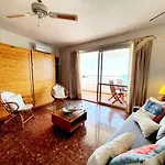 Marbellamar Seaviews דירה