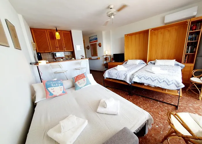 Marbellamar Seaviews * מארבלה