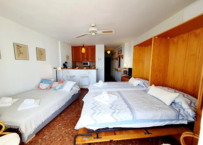 דירה Marbellamar Seaviews מארבלה